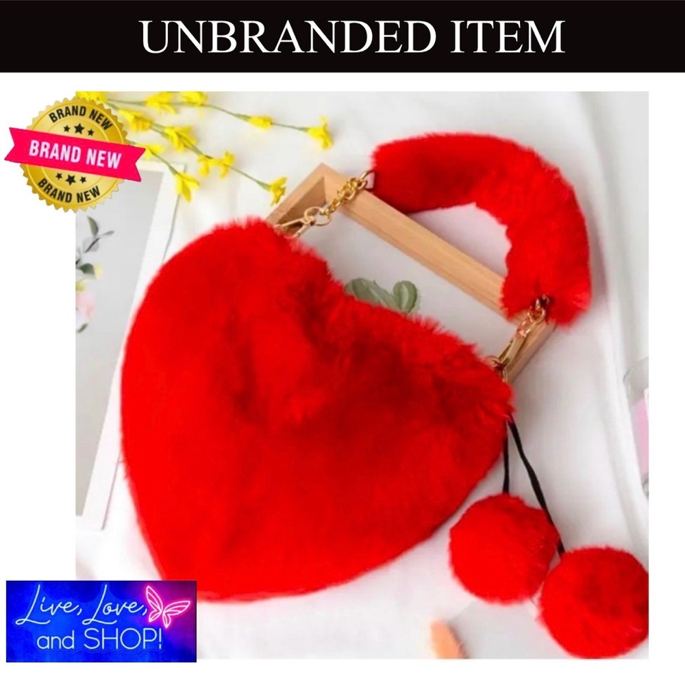 Luxurious Red Faux Fur ❤️ Shaped Plush Crossbody w/Matching Keychain. NWOT